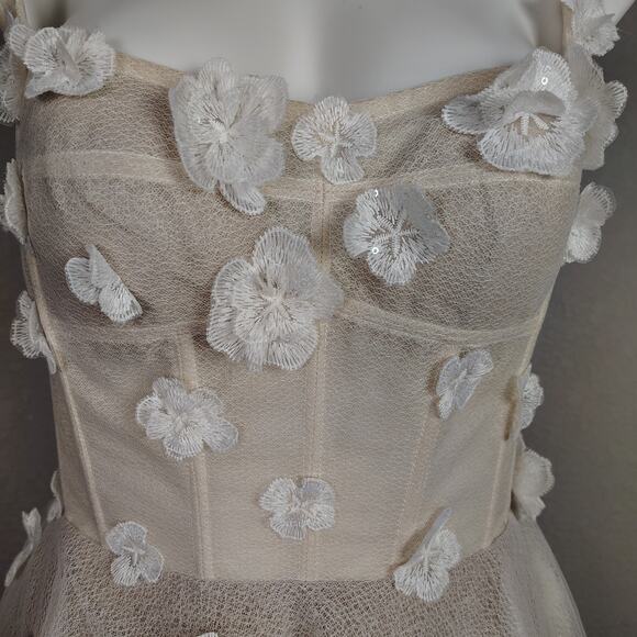 By Watters Jive 3D Floral Tulle Corset Ivory-Nude Mini Dress Size 8 - Picture 16 of 16